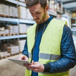 La gamme tablettes - SOLUTIONS ADCI La gamme de tablettes de SOLUTIONS BTP, édité par ADCI